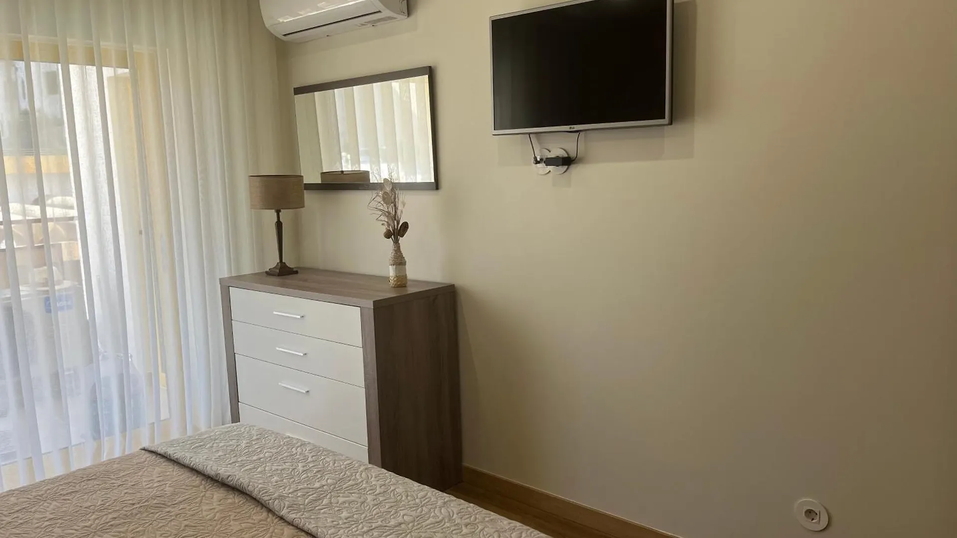 Oasis Apartment, Praia Da Rocha Portimao Apartment